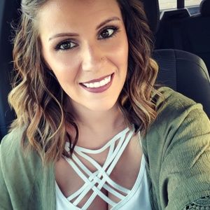 Meet your Posher, Jessica